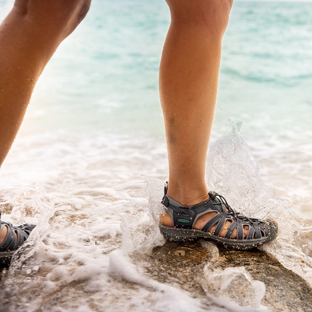 Women's Keen Whisper | Schuler Shoes