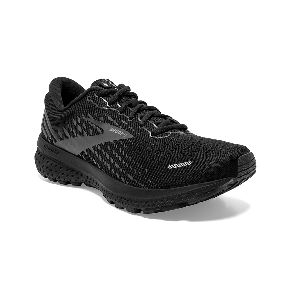 brooks fitness shoes