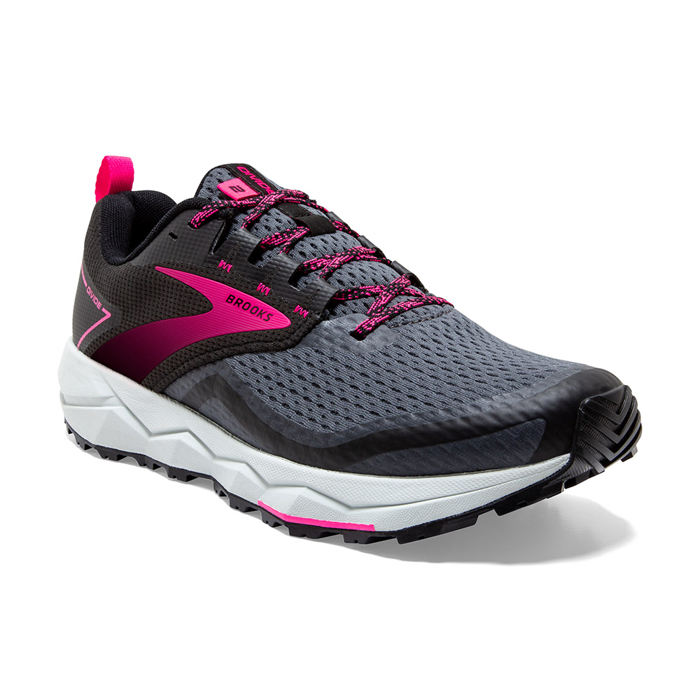 brooks trail running womens