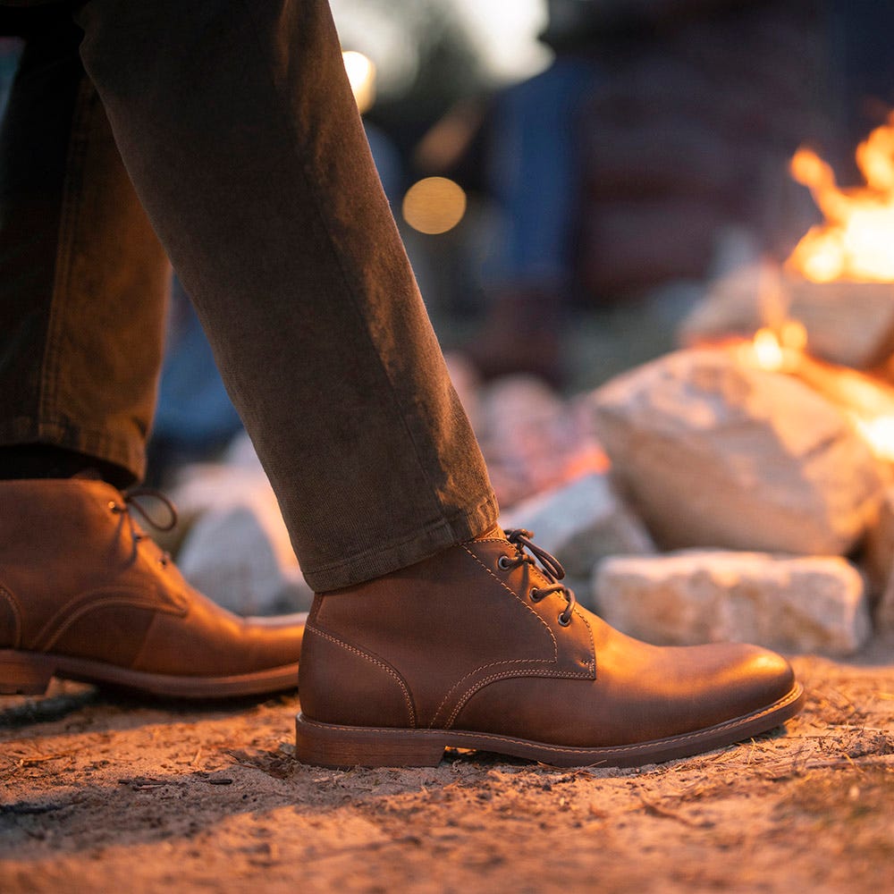 Men's Florsheim Lodge Plain Toe 3-eye Chukka Boot | Schuler Shoes