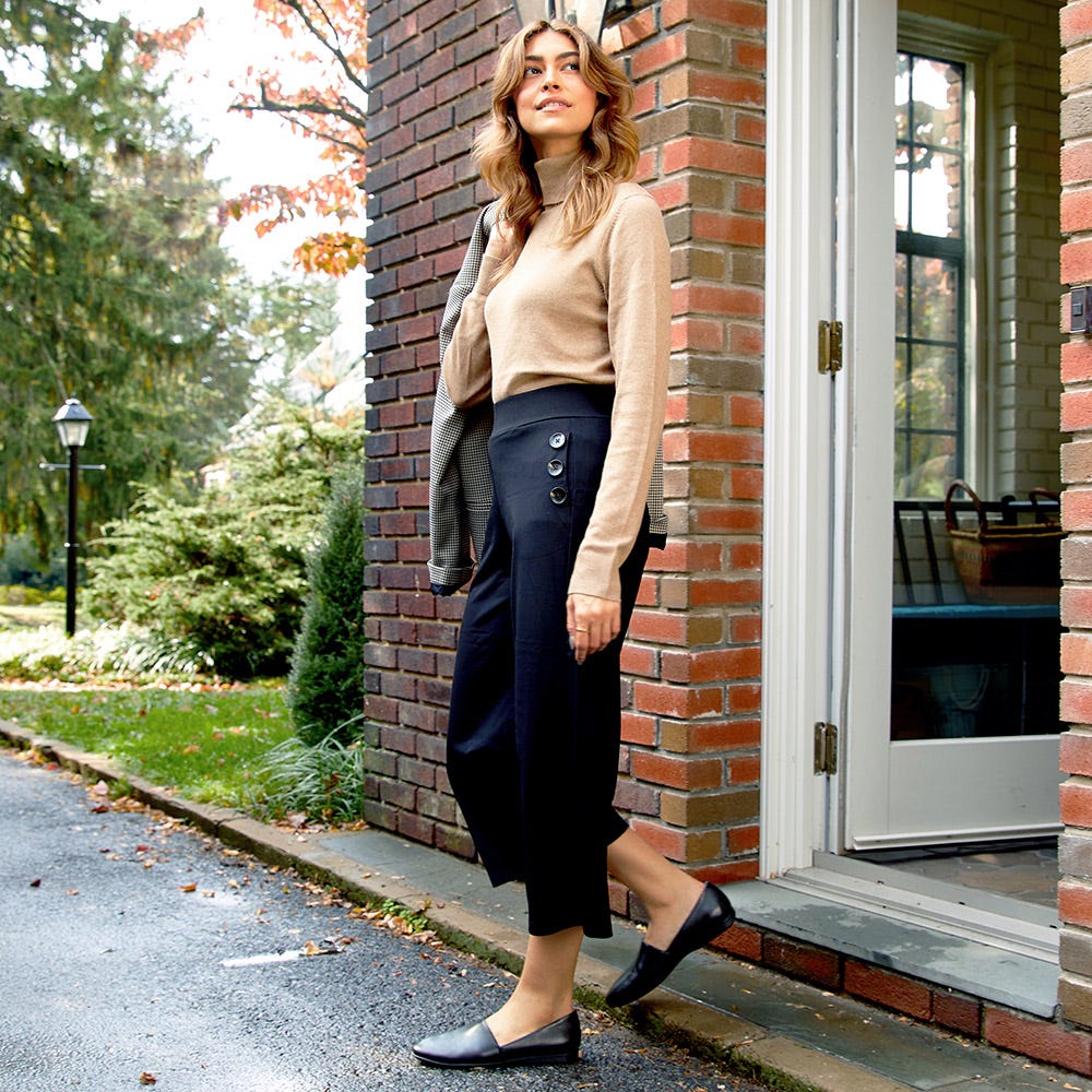 Women's Dansko Larisa Wide | Schuler Shoes