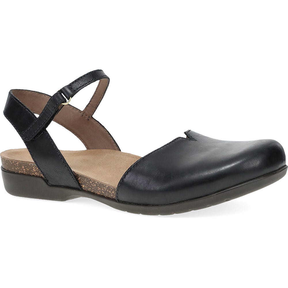 Closed Toe - Sandals - Women's | Schuler Shoes