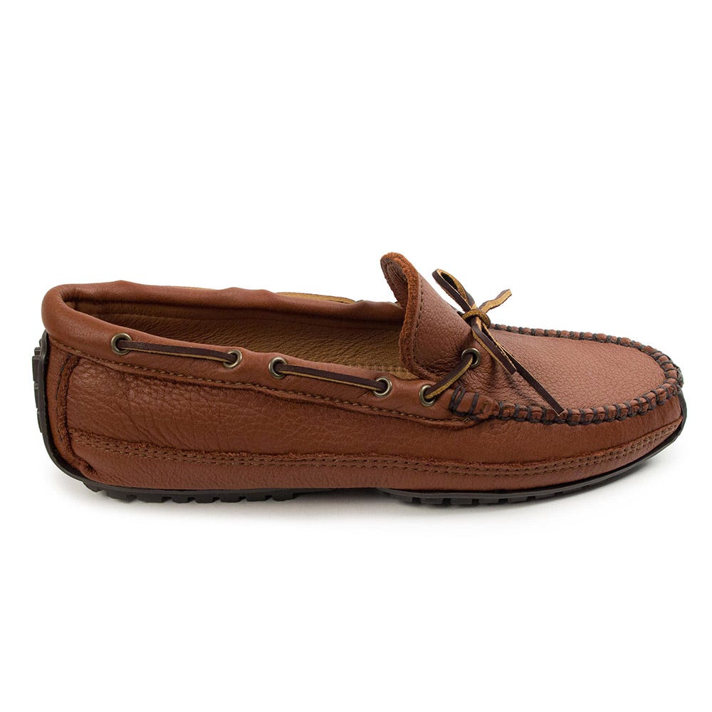Men's Minnetonka Moosehide Weekender | Schuler Shoes