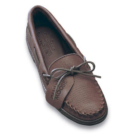 minnetonka men's moosehide classic moccasin
