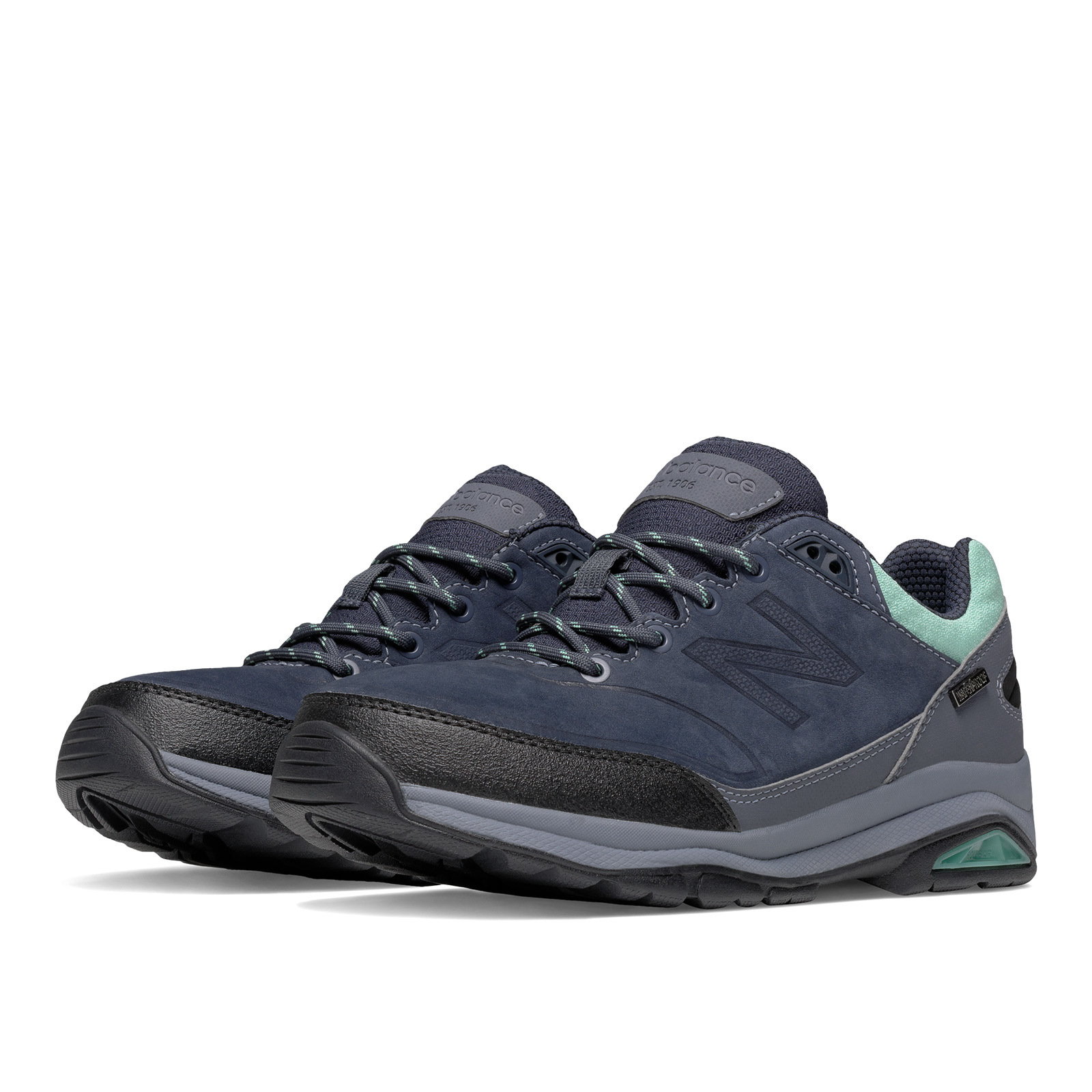 new balance sneakers 1300