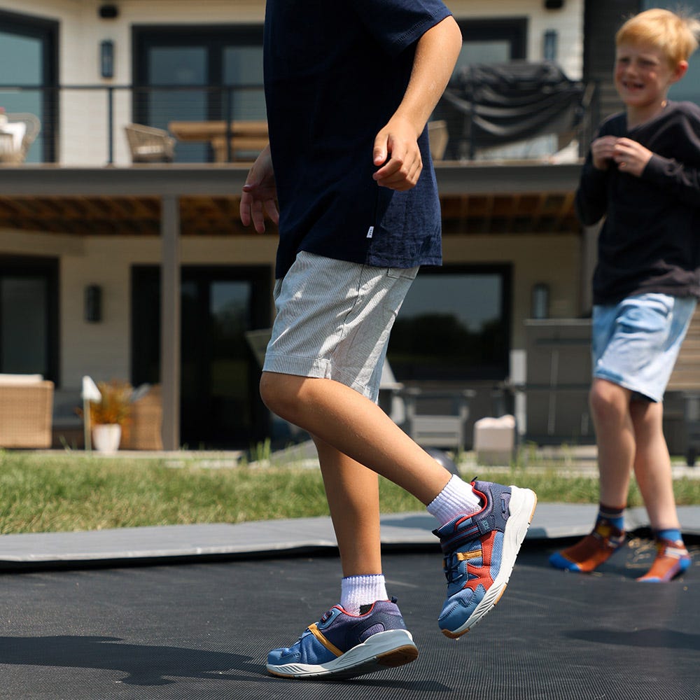 Zapatillas Stride Rite M2P Lightning - Niños Con Luces
