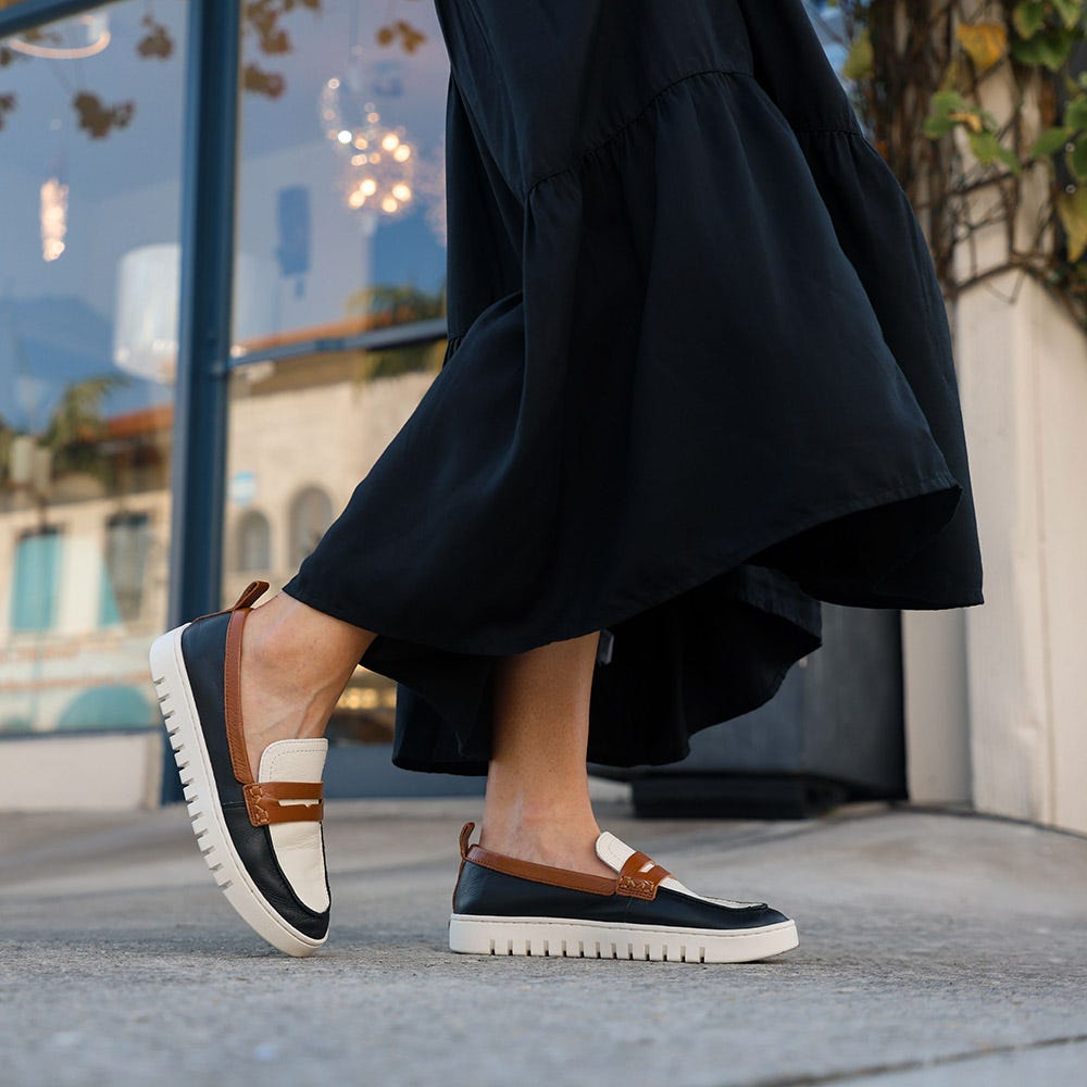 Women's Vionic Uptown | Schuler Shoes