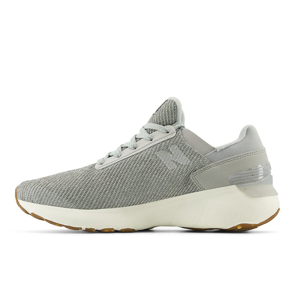 靴 New Balance Fresh Foam UA710 New Balance Fresh Foam UA710 Beige / Khaki - Jun 2025