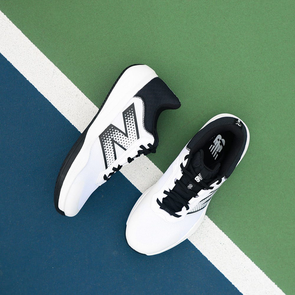 Men's New Balance Tennis 696 V6 | Schuler Shoes