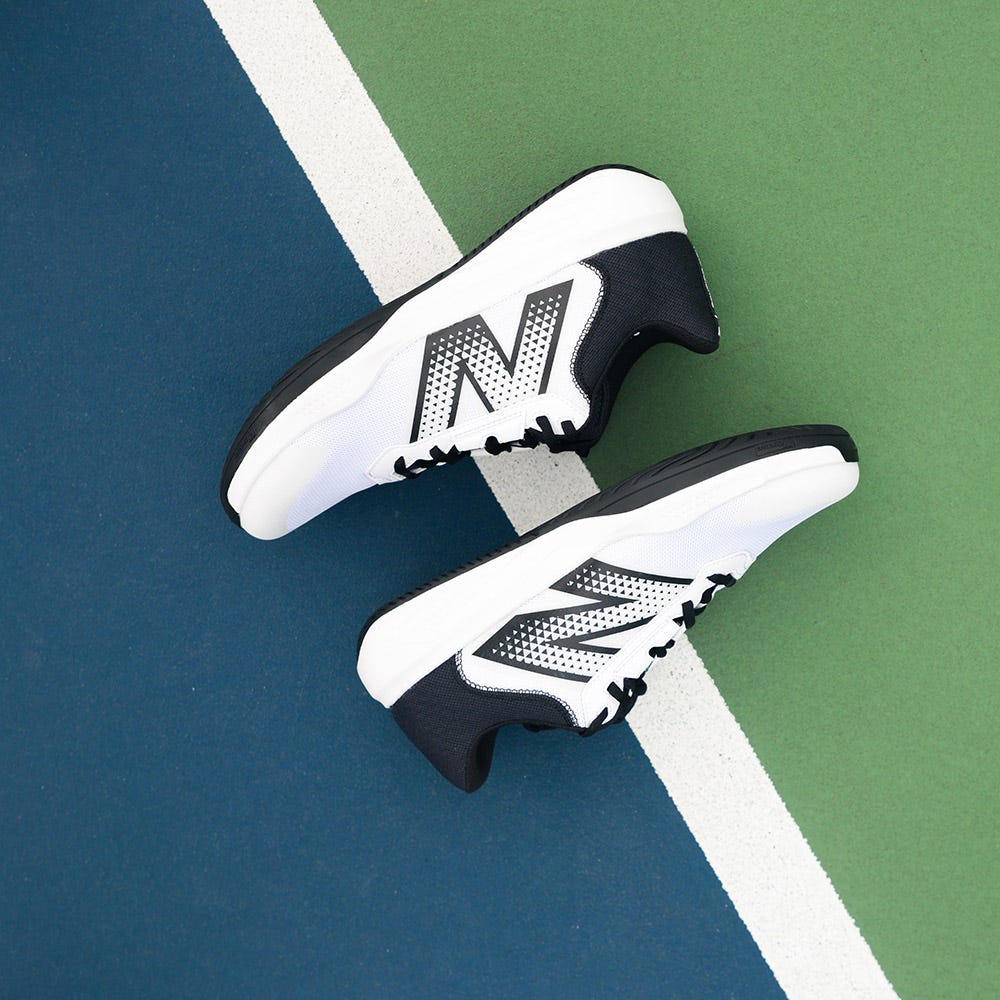 Men's New Balance Tennis 696 V6 | Schuler Shoes