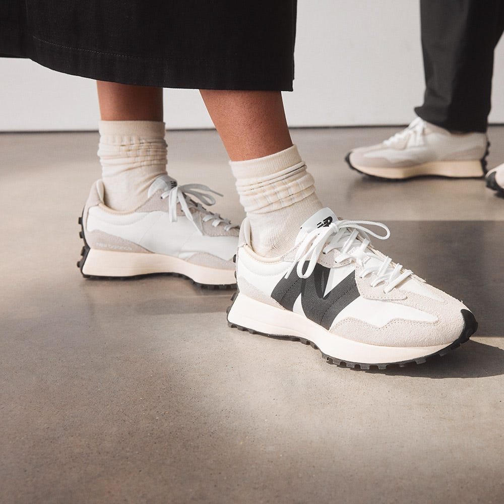Women's New Balance 327 Lifestyle | Schuler Shoes
